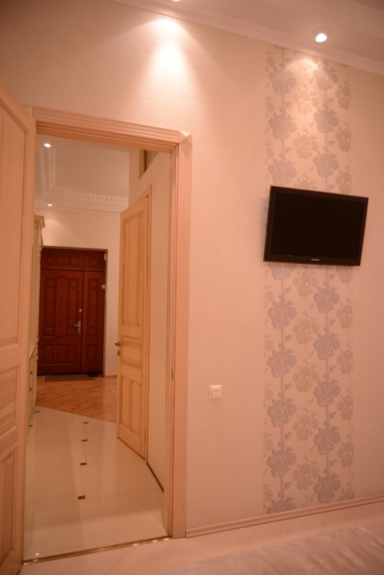 Apartment for Rent on Deribasovskaya street Odessa Eksteriør bilde