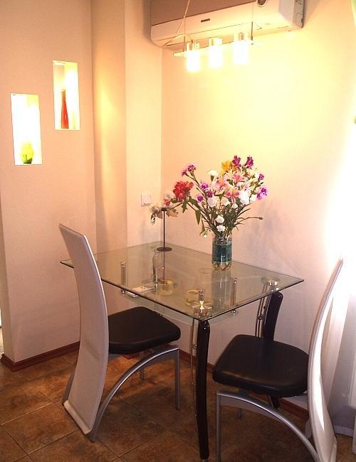 Apartment for Rent on Deribasovskaya street Odessa Rom bilde