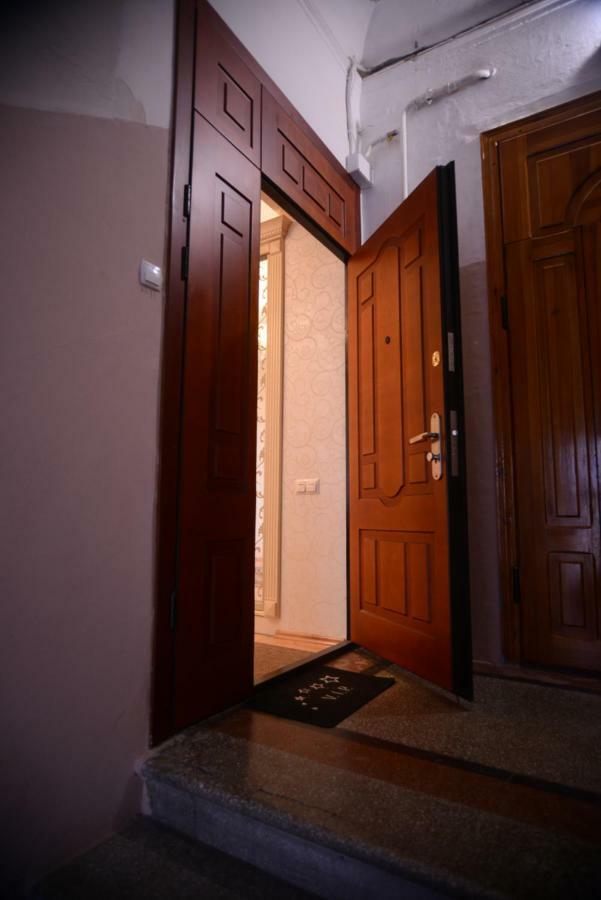 Apartment for Rent on Deribasovskaya street Odessa Eksteriør bilde